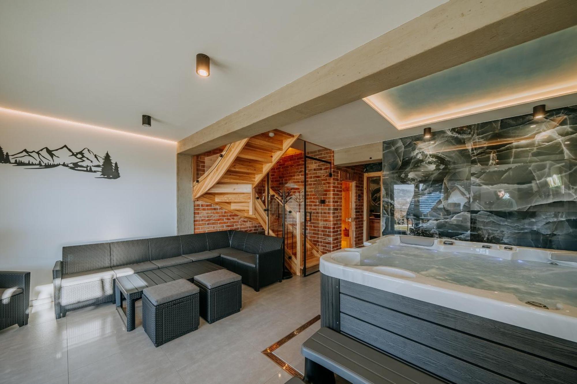 Topory Prestige House Sauna & Jacuzzi Villa *